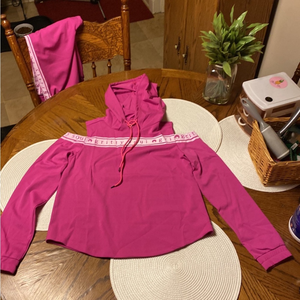 Gritty Soul Medium Sweat Suit Medium
